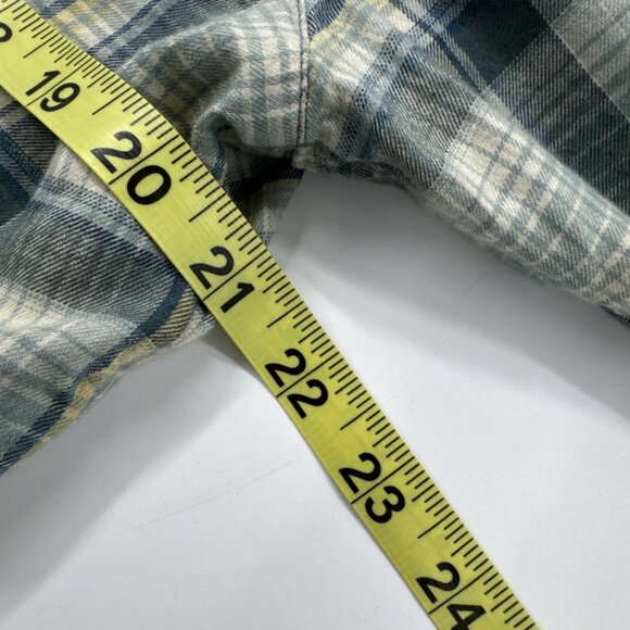 Kuhl Plaid Shirt Womens Large Green Long Sleeve Button Up Hiking Lightweight - Picture 4 of 10